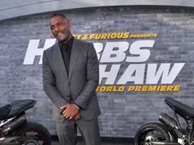 Idris Elba thinks Heimdall is still ALIVE!!