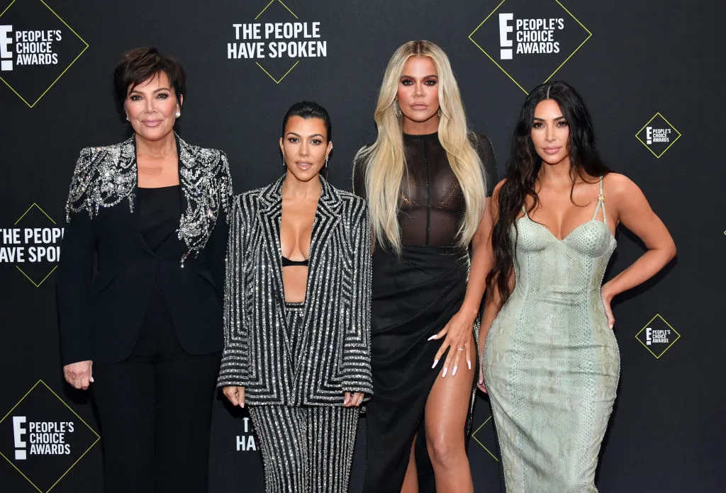 Kourtney Kardashian and Kim Kardashian West fight