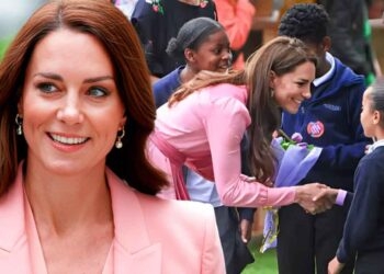 "I can't write my name": Kate Middleton Turned Down School Kids' Autograph Requests in an Uncomfortable Moment Due to Royal Family Rules