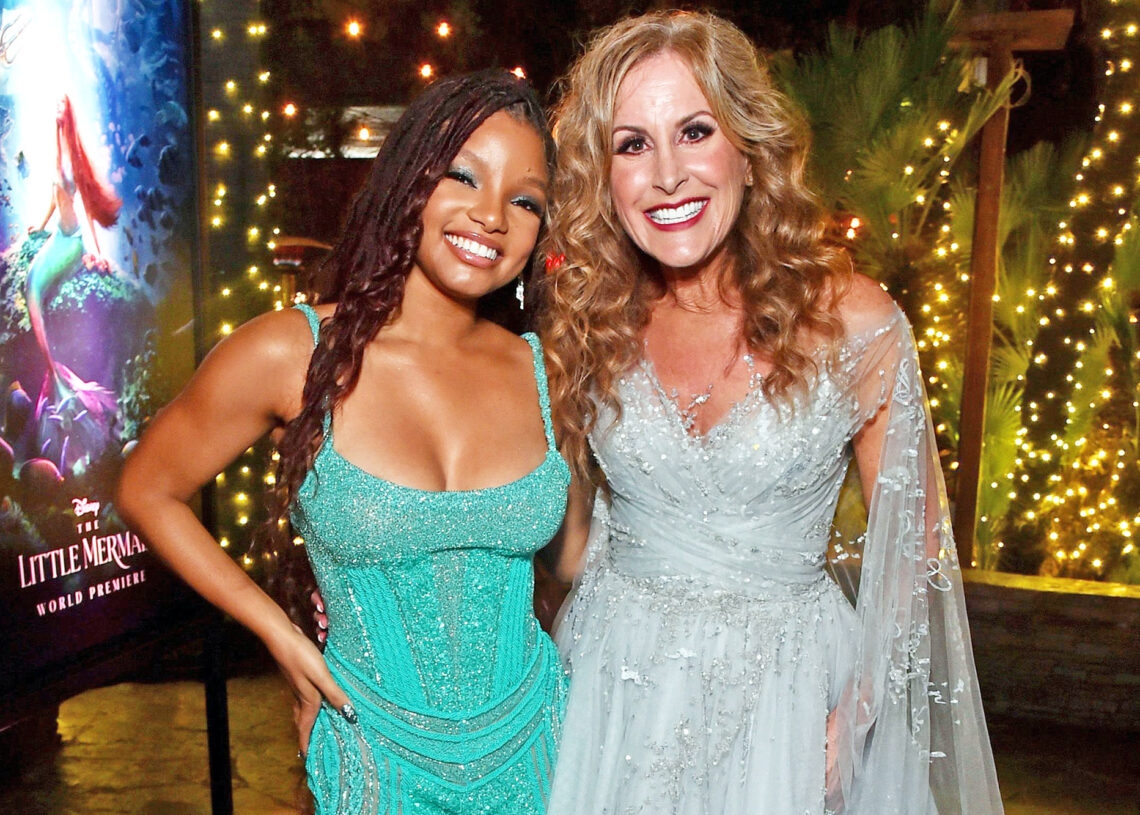 Halle Bailey (the current Ariel) and Jodi Benson (the original Ariel) meet at the premiere of 'The Little Mermaid'
