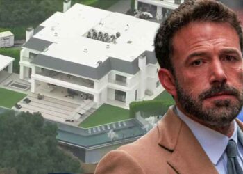 The Flash Star Ben Affleck's $60 Million Mega-Mansion Has an Absurd Number of Bathrooms