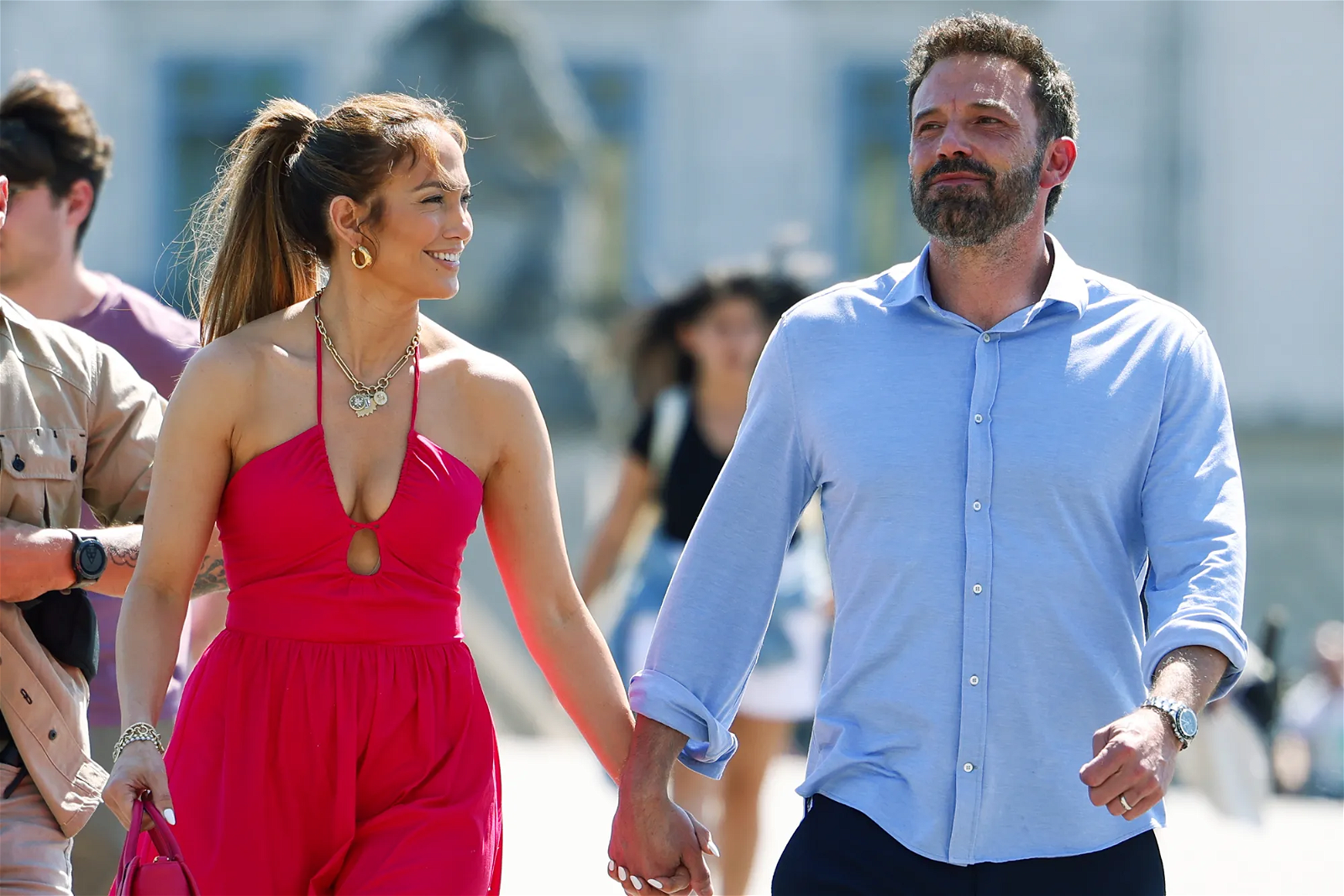 Ben Affleck and Jennifer Lopez’s $61M Mansion Comes With Troubled Past ...