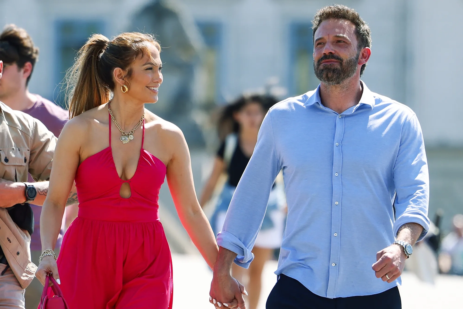 Ben Affleck And Jennifer Lopezs 61m Mansion Comes With Troubled Past Amidst Their Own Marriage 9626