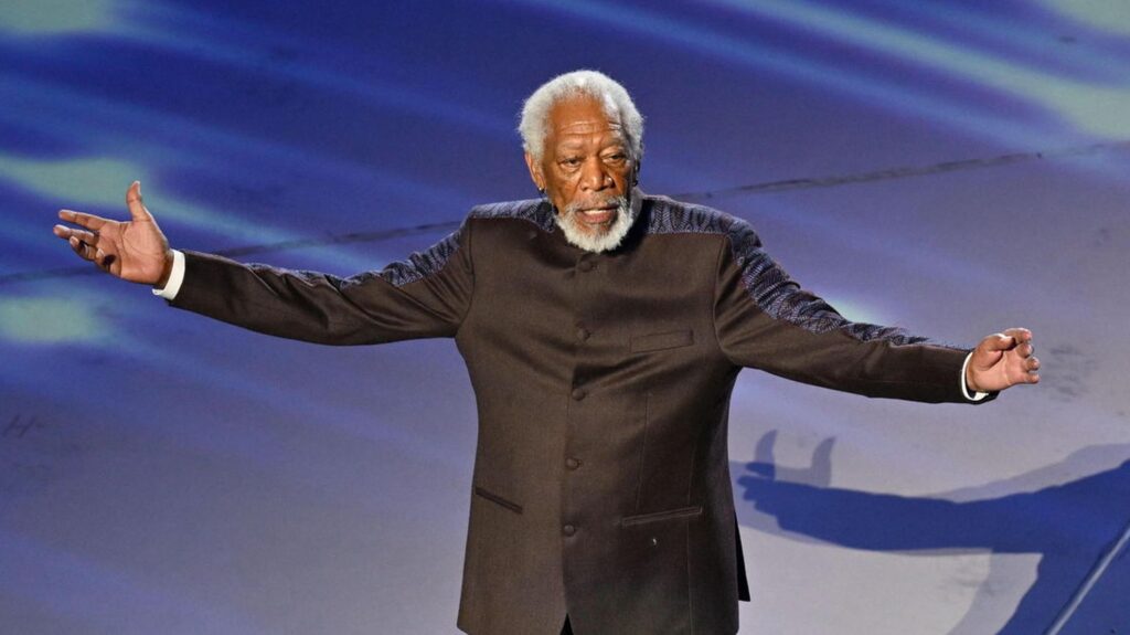 5 Hollywood Stars Besides Tom Cruise Who Can Fly a Plane 4 Morgan Freeman