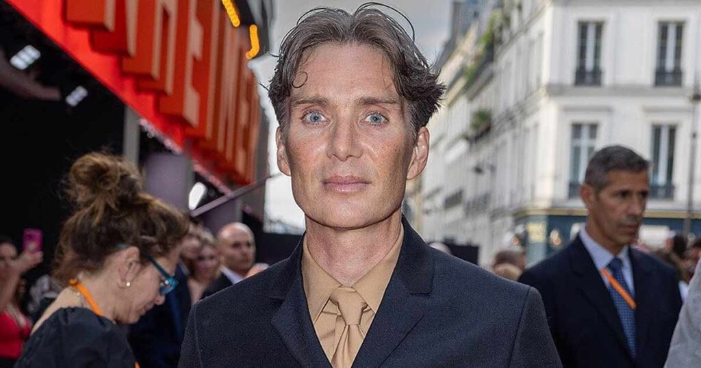 "Cast Cillian Murphy" Christopher Nolan Wants Oppenheimer Star to Play