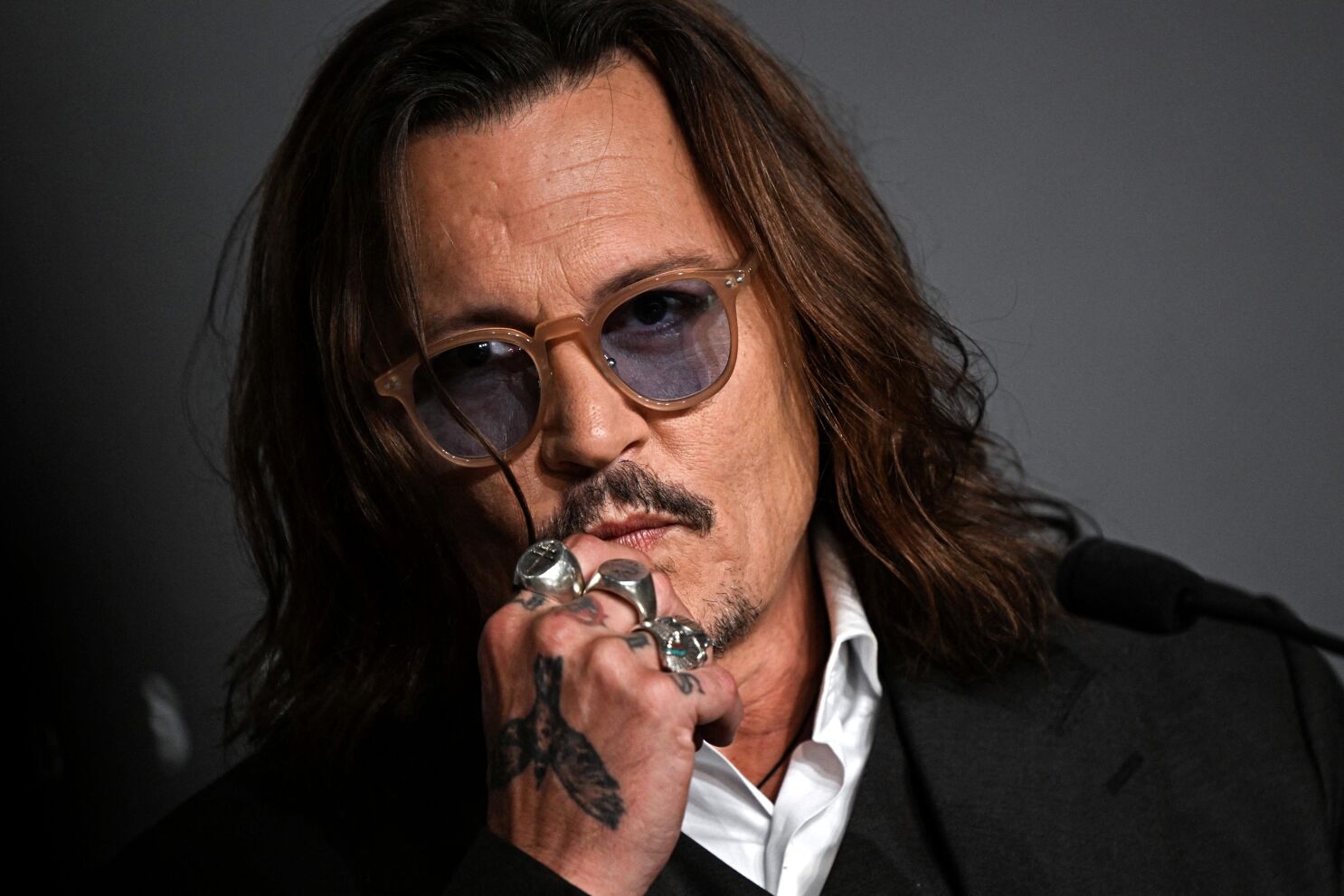 We Are Truly Sorry Johnny Depp Issues Public Apology After Unfortunate Incident