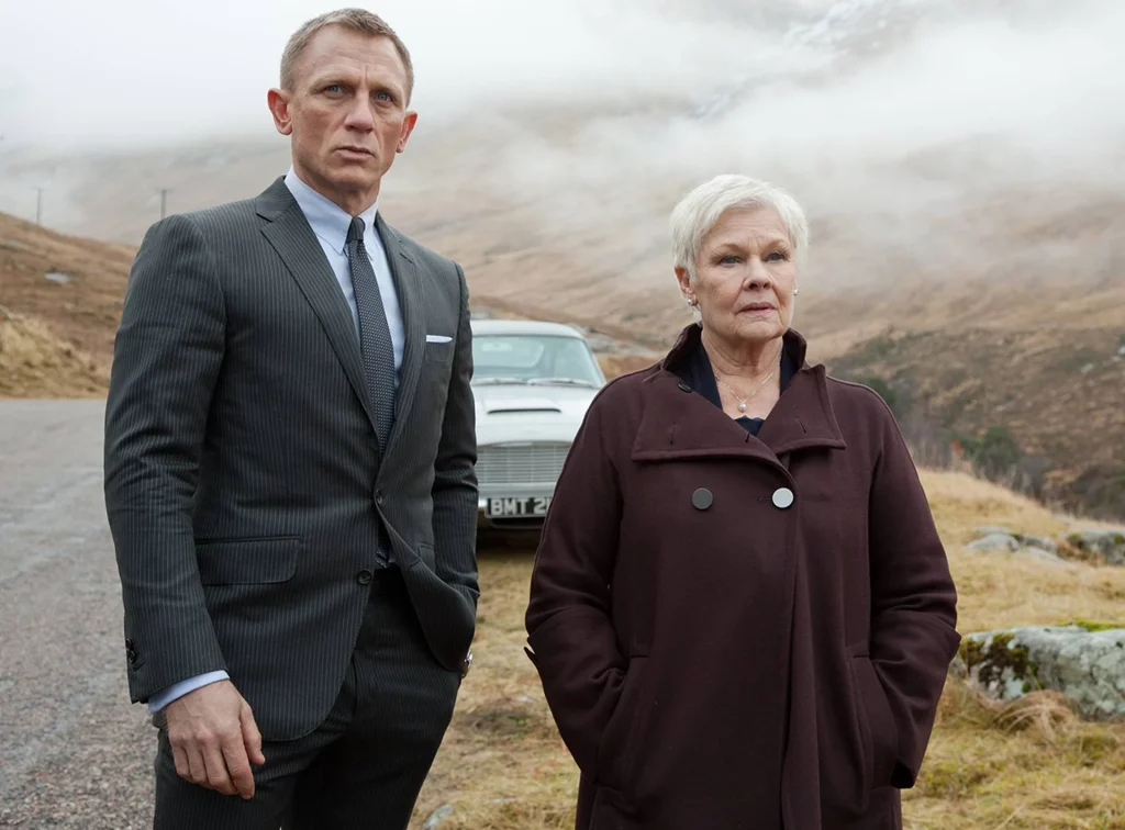 Picture of Judi Dench with Daniel Craig from a James Bond Movie