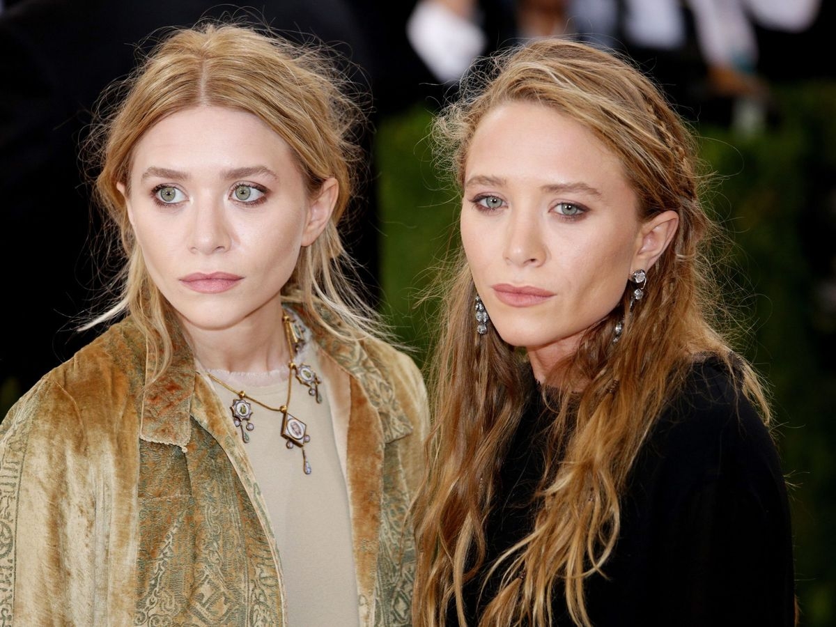 Elizabeth Olsen's Twin Sister Ashley Olsen's Secret Love Life: Did She ...