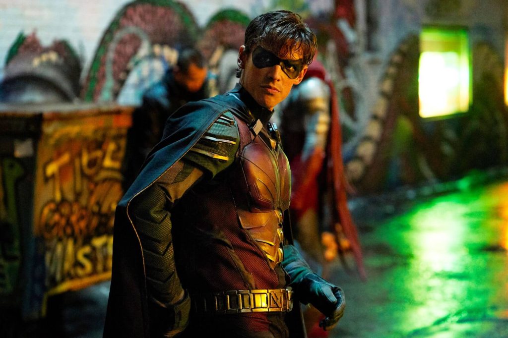 Brenton Thwaittes in DC Titans