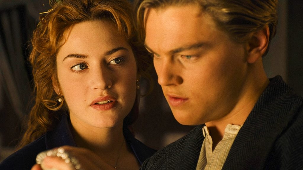 Kate Winslet and Leonardo DiCaprio in Titanic 