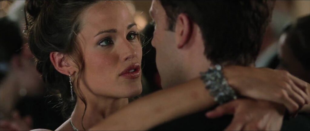 Jennifer Garner and Ben Affleck in a still from Daredevil