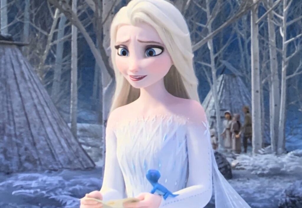 Elsa with open hair in Frozen 2 | Source: Disney