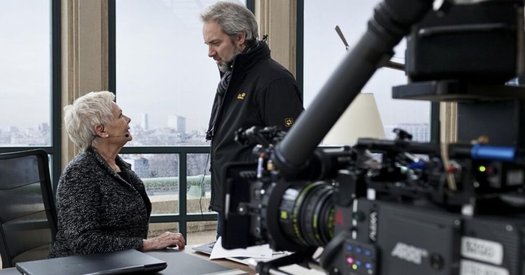 Judi Dench and Sam Mendes in Skyfall