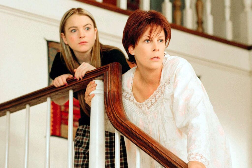 Jamie Lee Curtis and Lindsay Lohan in Freaky Friday