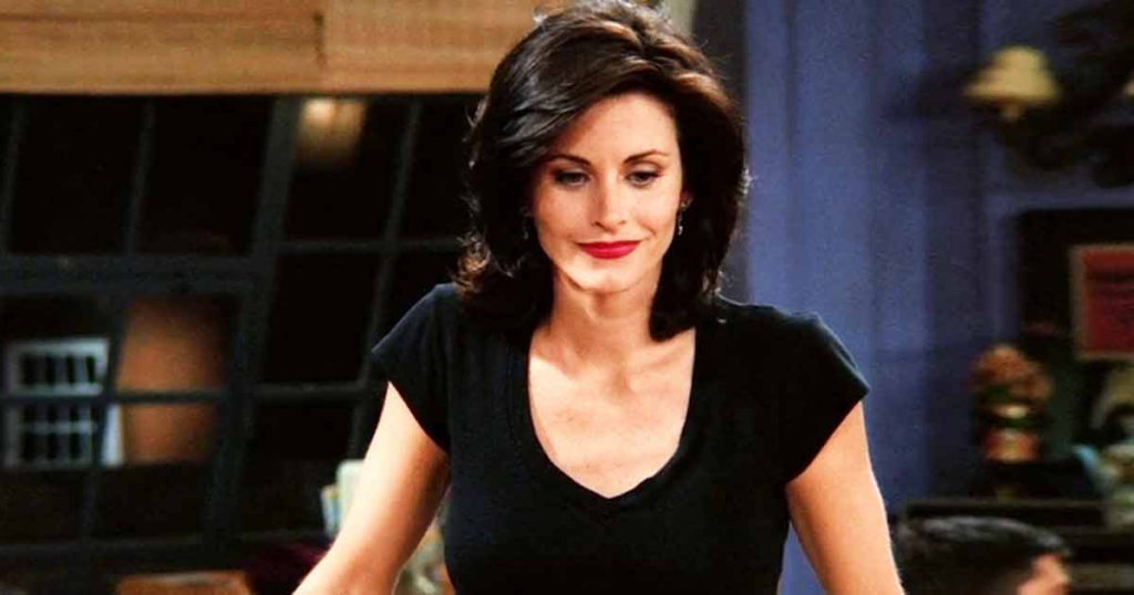 Courteney Cox in FRIENDS | Credits: CBS