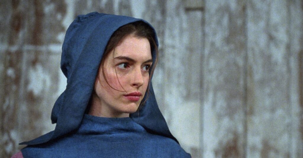 Anne Hathaway in Les Misérables 