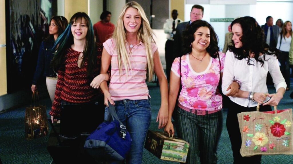 Alexis Bledel, Blake Lively, Amber Tamblyn, and America Ferrera in The Sisterhood of the Traveling Pants