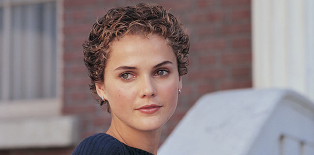 Keri Russell as Felicity Porter with short hair in Felicity