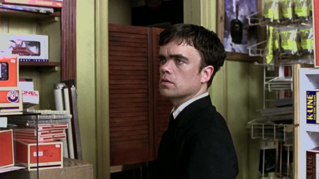 Peter Dinklage in The Station Agent