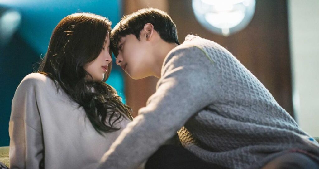 A still from True Beauty with two characters who are about to kiss
