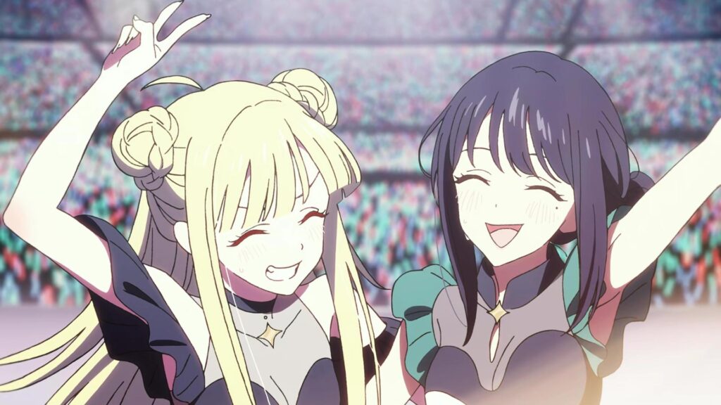 kaguya and iroha on stage