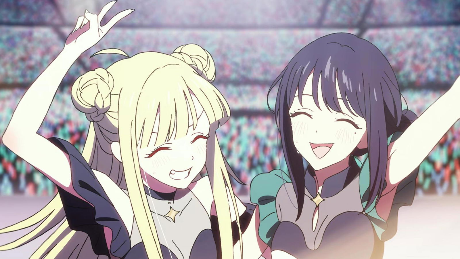 kaguya and iroha on stage